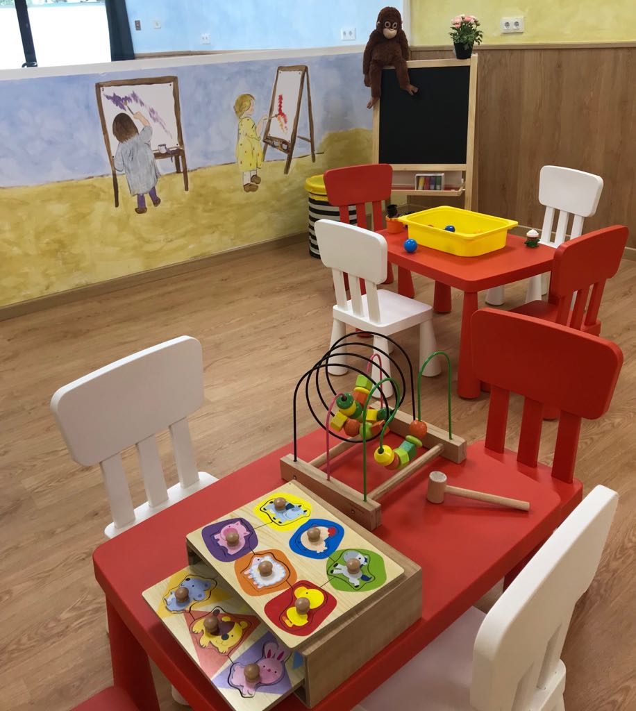 Licencia de Apertura de Guarder&iacute;a 916x1024