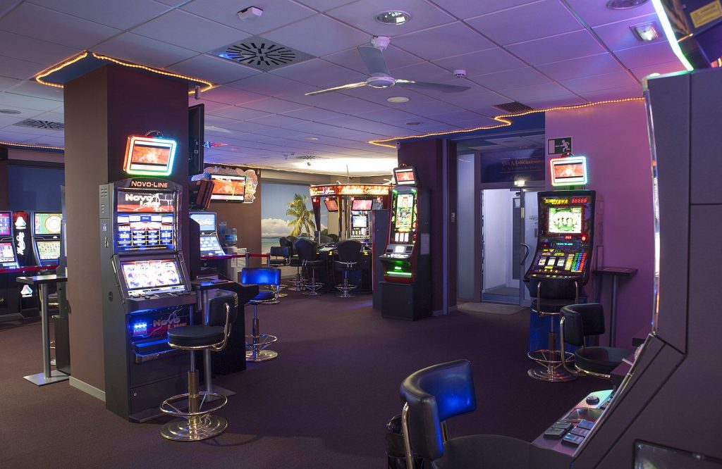 Licencia de actividad de salon de juego 1024x666